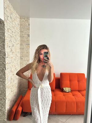 Девушка Элина  (Севастополь), 8 978 686-90-45